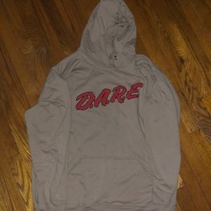 Dare hoodie mens XL. This thing is sick.